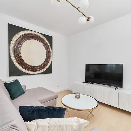 Appartement Prestige Gwiazdzista With Free Garage In By Renters *