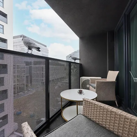 Prestige Gwiazdzista With Free Garage In By Renters Appartement Wrocław